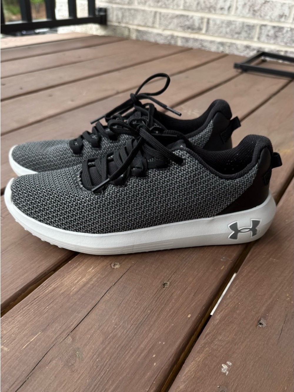 Under Armour Gray & Black Knit Running Shoes